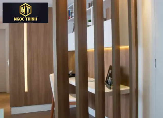 Xưởng Nội Thất Ngọc Thịnh - Vách ngăn phòng khách bằng gỗ công nghiệp Xưởng Nội Thất Ngọc Thịnh - Vách ngăn phòng khách bằng gỗ công nghiệp